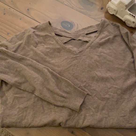 Lattice back, tunic sweater - Picture 1 of 3